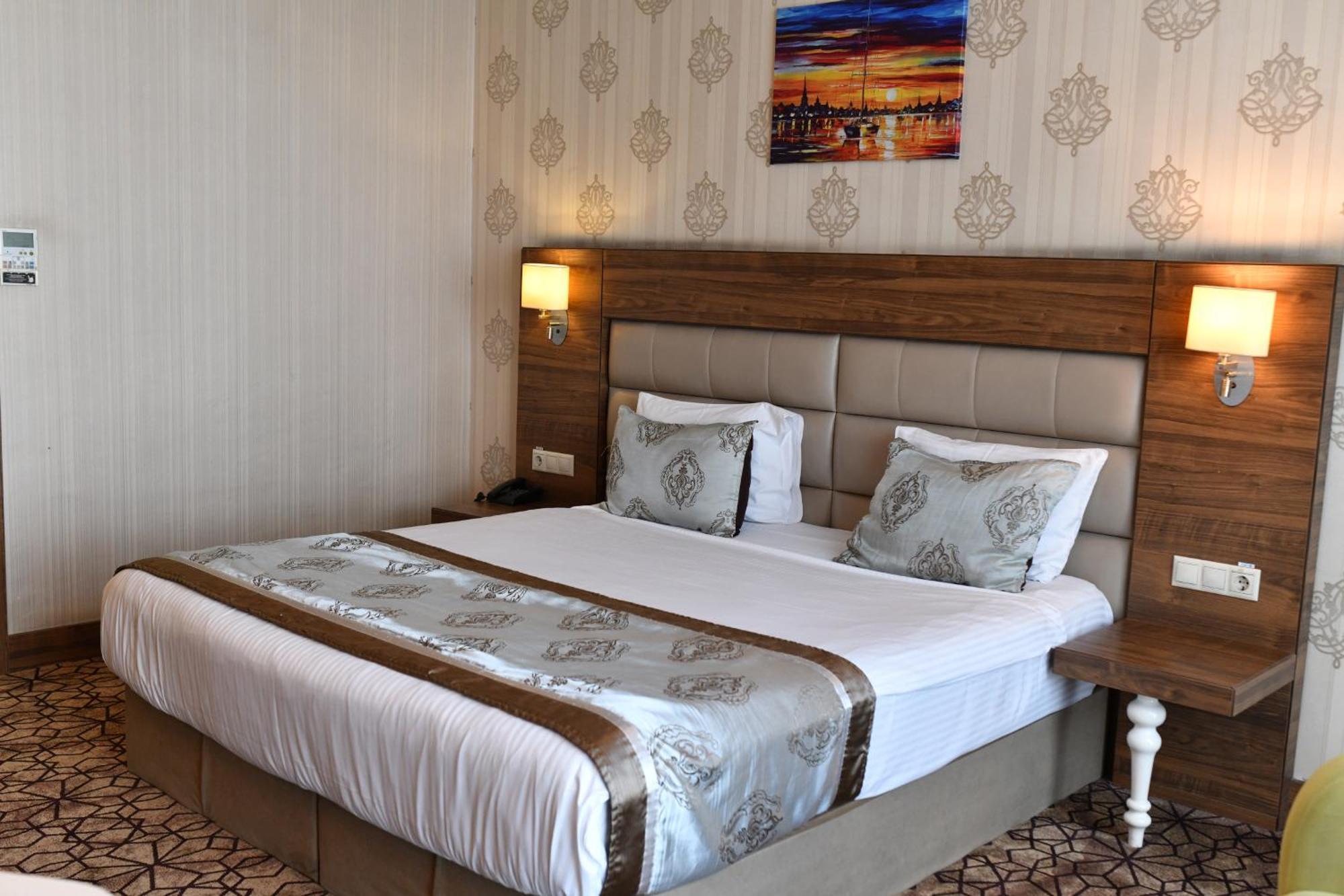 Royal Hotel Inegol Extérieur photo