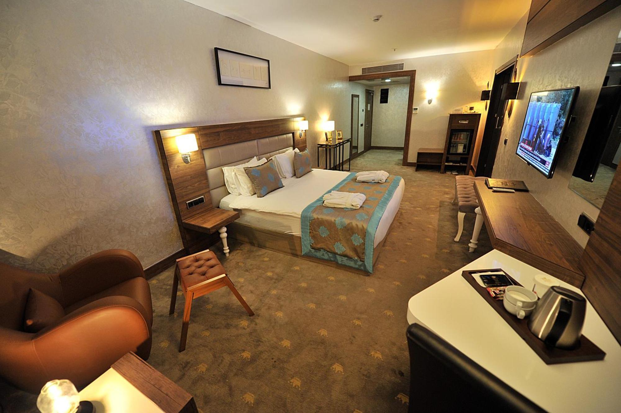 Royal Hotel Inegol Extérieur photo
