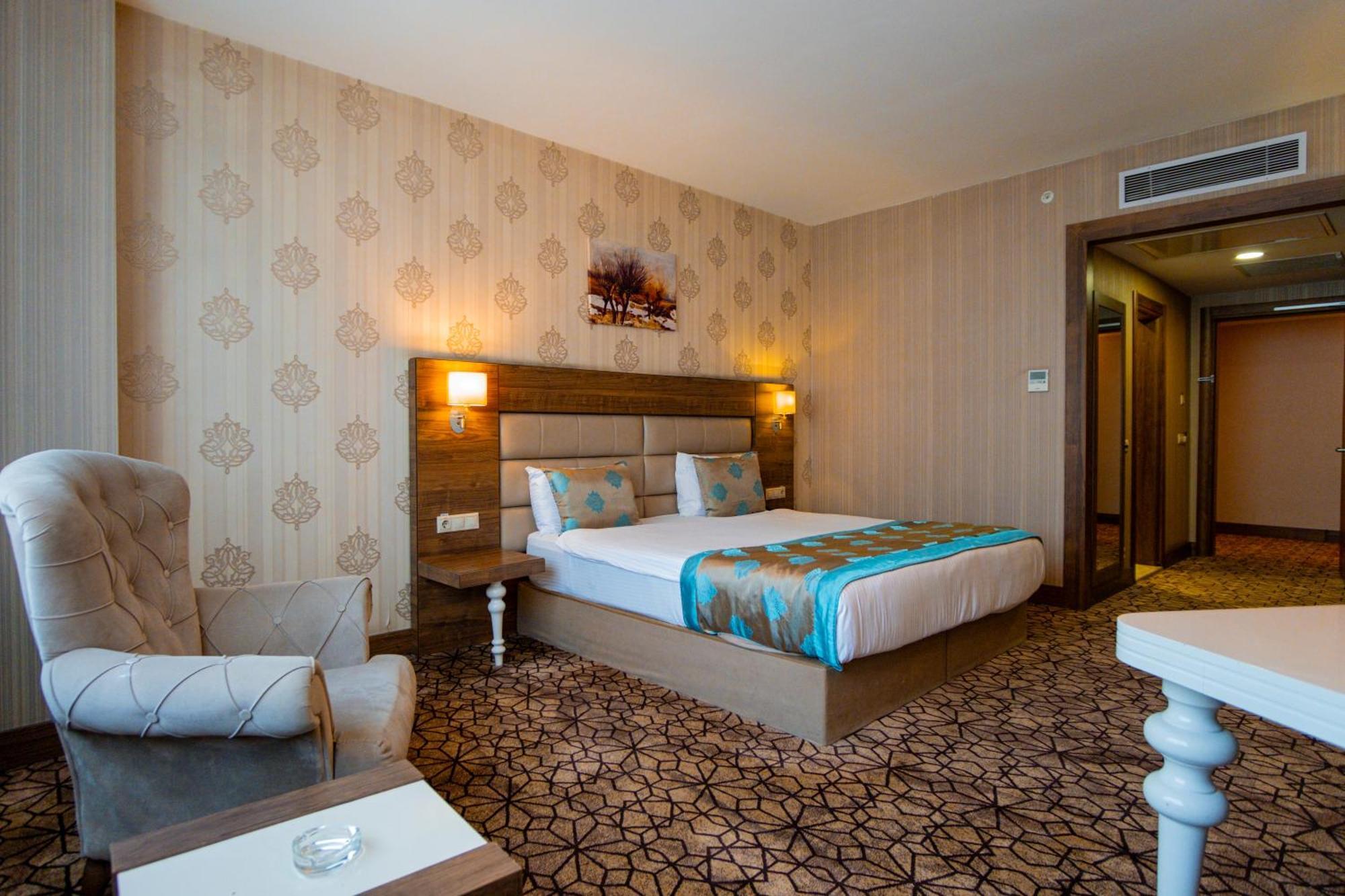 Royal Hotel Inegol Extérieur photo